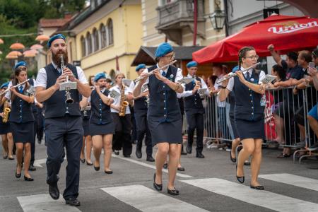 Povorka ob dnevih narodnih noš in oblačilne dedščine (34)